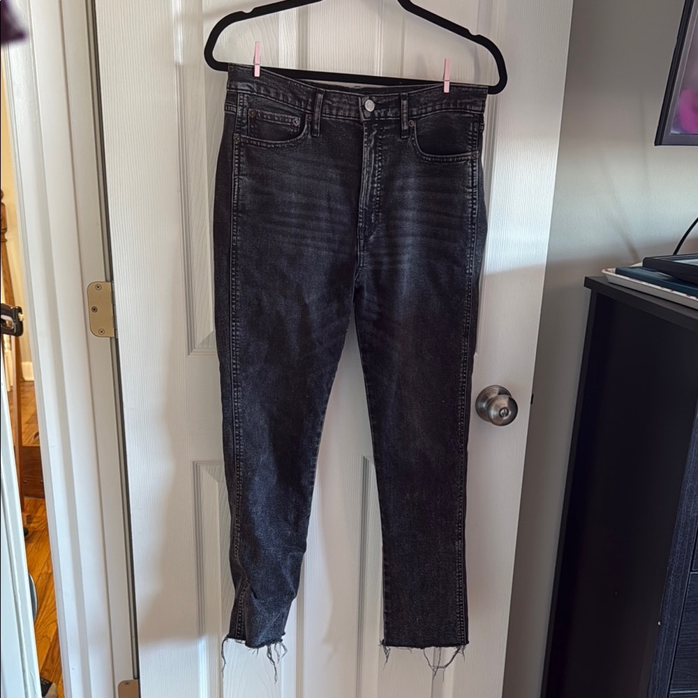 Black Distressed Jeans